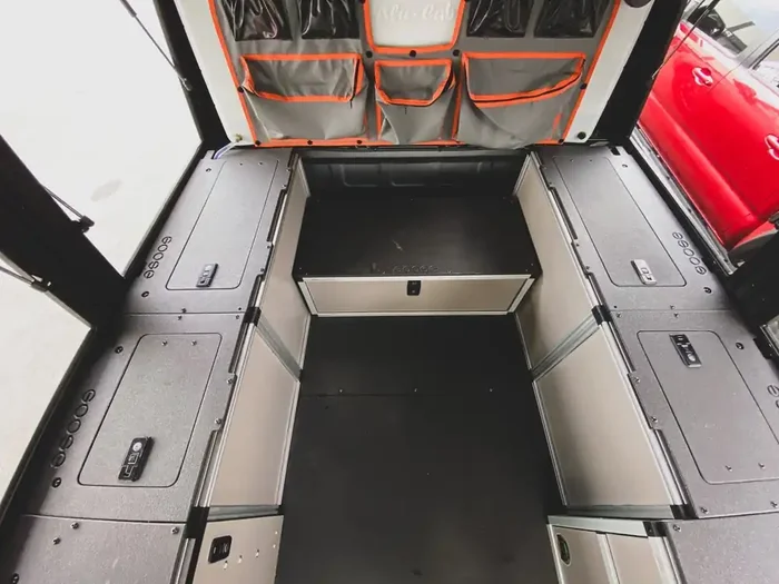 Alu-Cab Alu-Cabin Canopy Camper – Toyota Tundra 2007-2021 2nd and 2.5 Gen. – Front Utility Module – 6‘5″ Bed