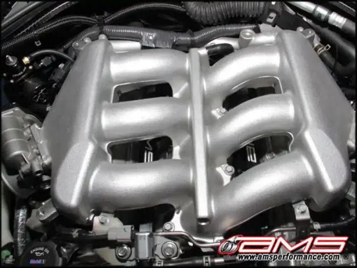 AMS Performance 2009+ Nissan GT-R R35 Alpha Fuel Rail Kit w/Regulator – Black