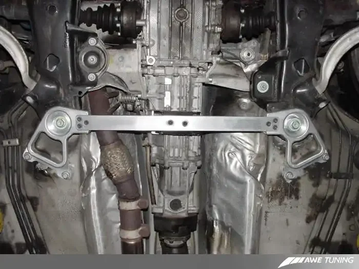 AWE Tuning Drivetrain Stabilizer (DTS) Mount Package – Rubber