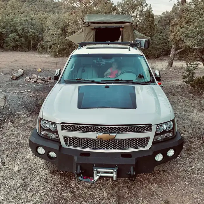 Chevrolet Avalanche 1st&2nd Gen(2001-2013) 100W Hood Flexible Solar Panel