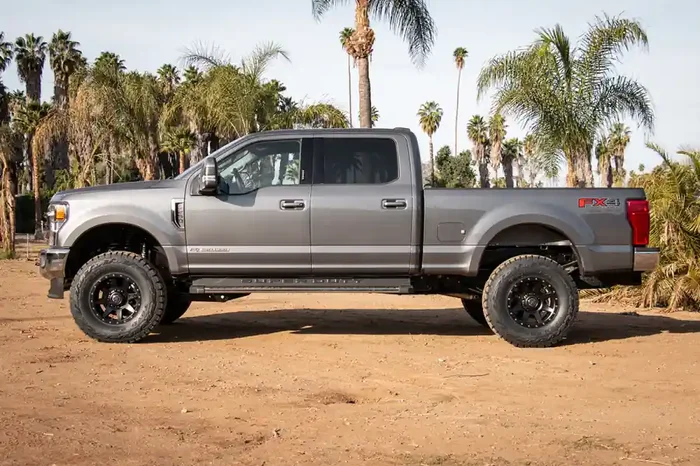 ICON 2020-2022 FORD F-250/F-350 4.5″ LIFT STAGE 4 SUSPENSION SYSTEM – K64524