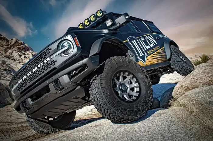 ICON 2021-UP FORD BRONCO WITH SASQUATCH PACKAGE 2-3″ LIFT STAGE 6 SUSPENSION SYSTEM WITH TUBULAR CONTROL ARMS AND LINKS – K40016T