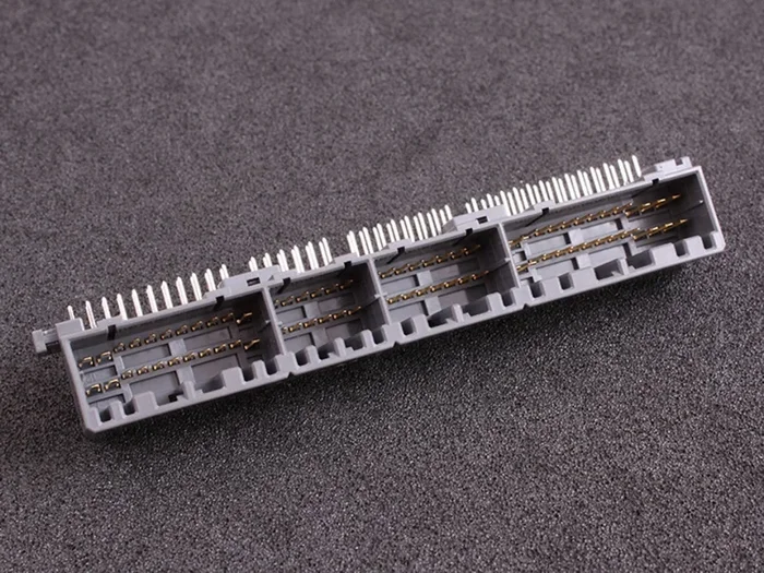Mitsubishi EVO 4-8 76-pin ECU connector