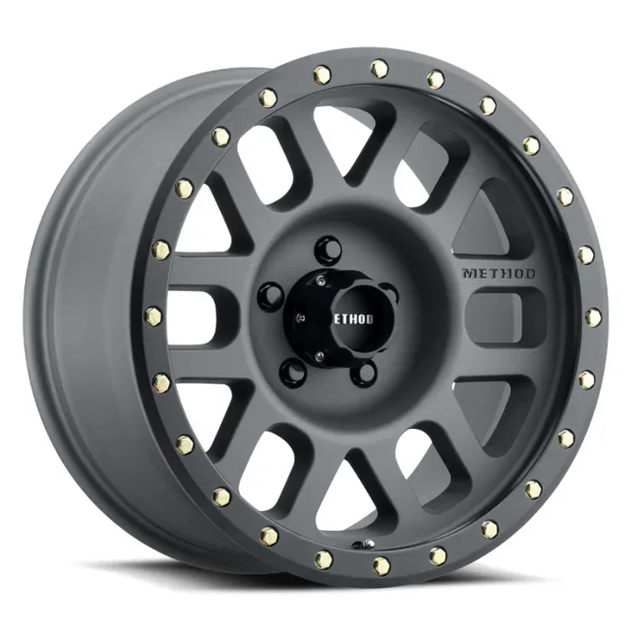 MR309 Grid TITANIUM – MATTE BLACK LIP 18X9 8X170 18mm