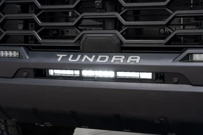 Stealth Bumper Light Bar Kit 22+ Tundra